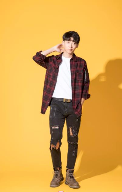 探索格調(diào)生活：別墅現(xiàn)代簡約風(fēng)與情調(diào)的奧秘-1